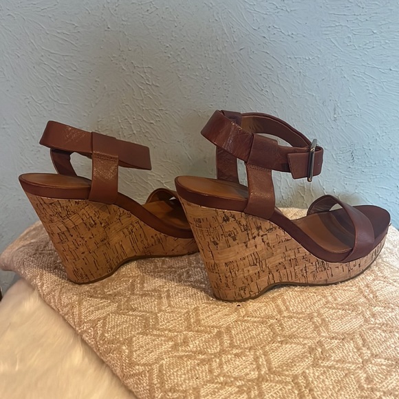 Calvin Klein Brown Wedges in Size 8.5 - Picture 4 of 4